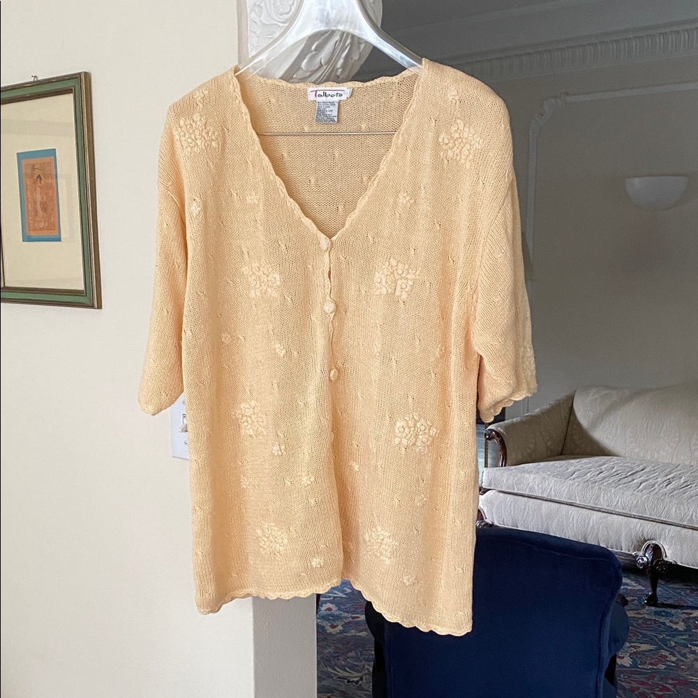 Talbots Butter Yellow Sweater Embroidered Flowers & Crocheted Trim L